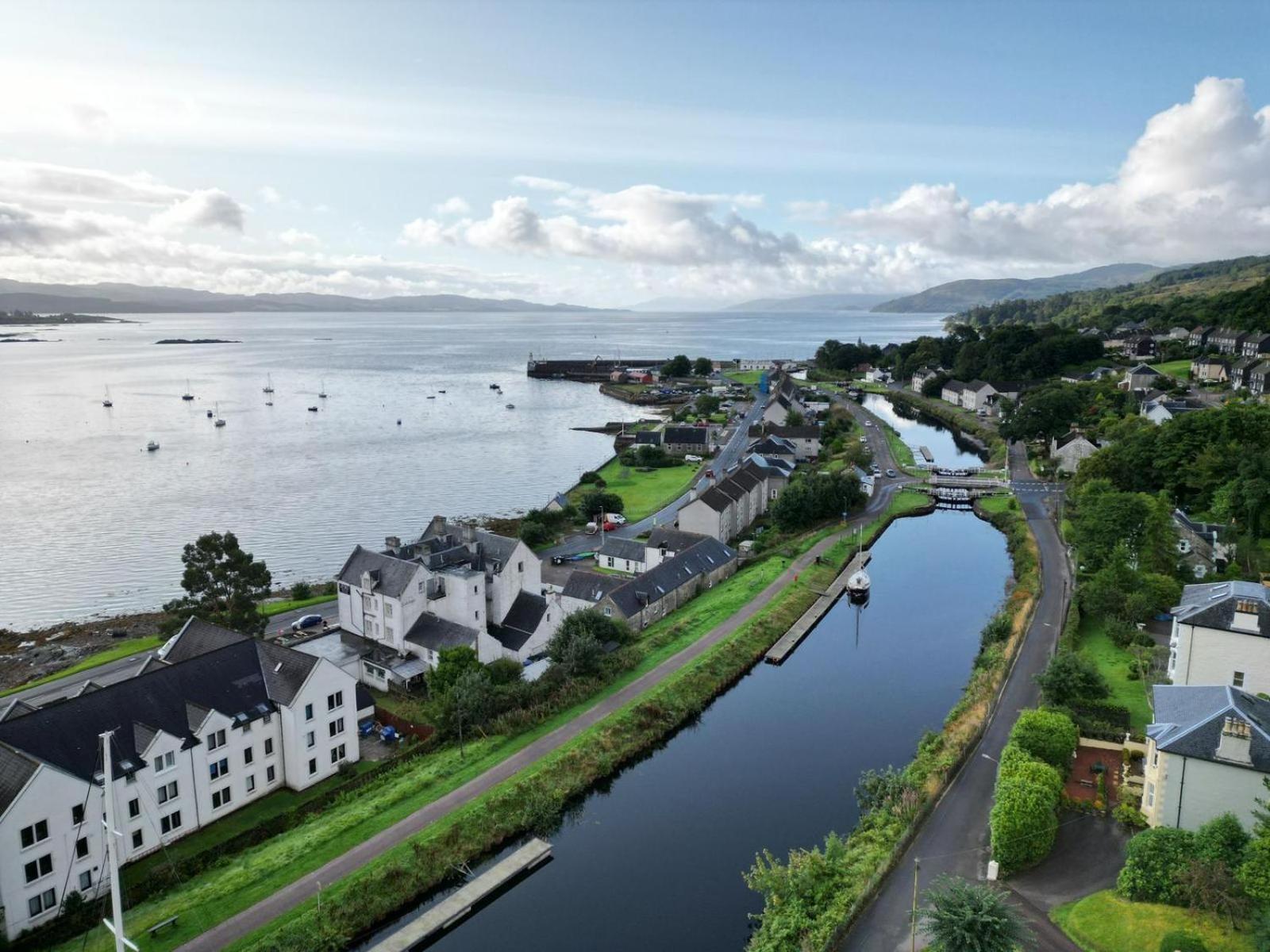 The Grey Gull Hotel Ardrishaig Exterior photo