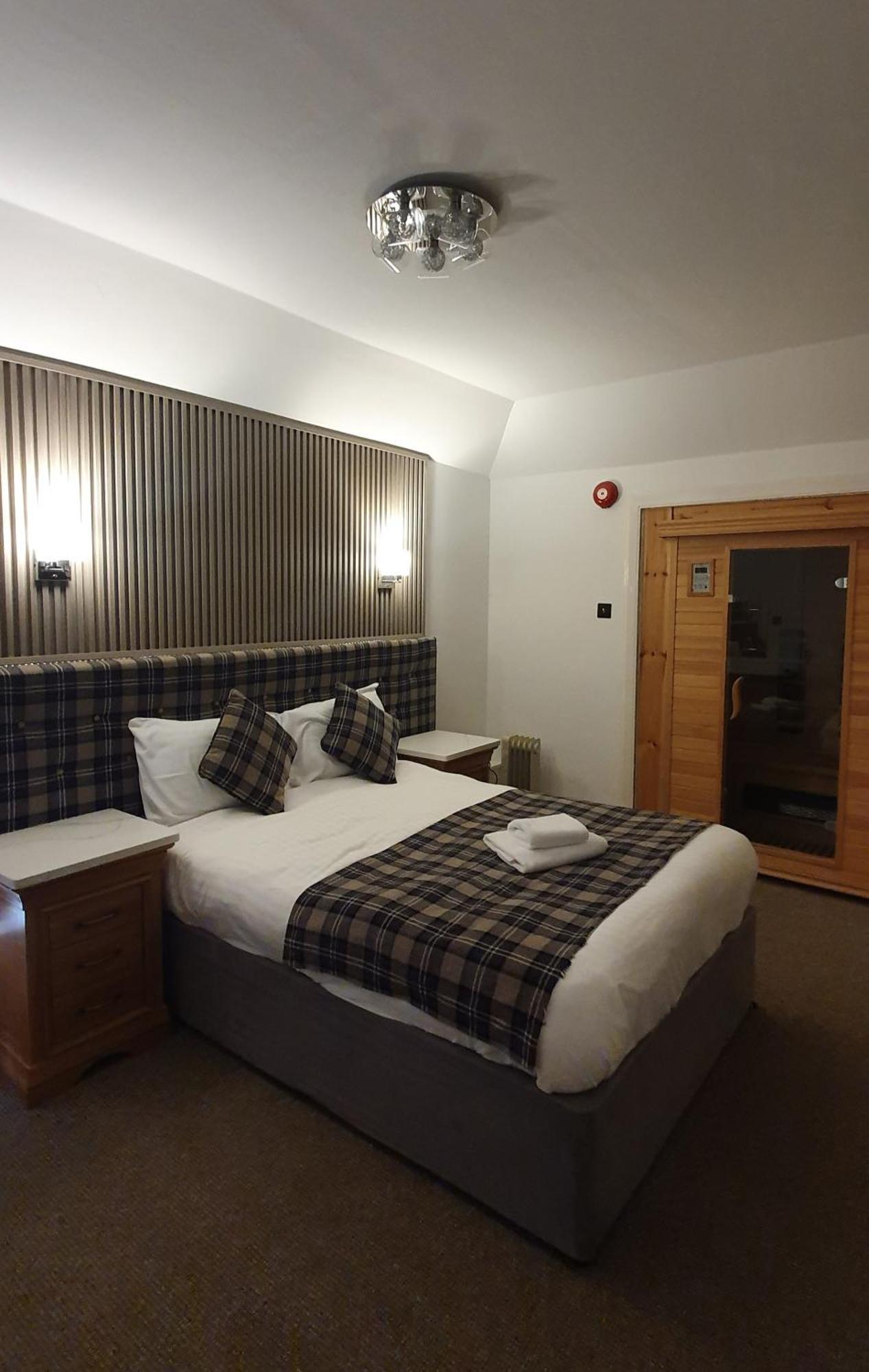 The Grey Gull Hotel Ardrishaig Exterior photo