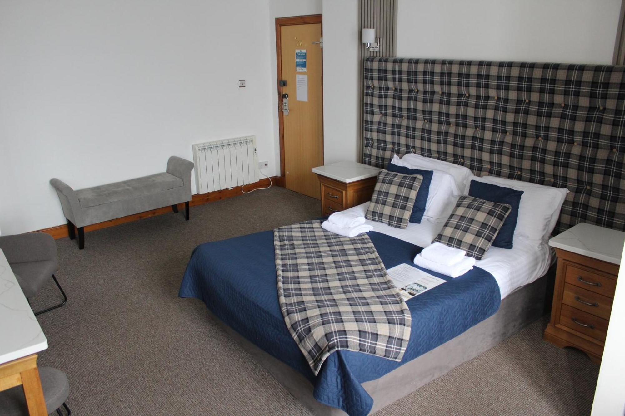 The Grey Gull Hotel Ardrishaig Exterior photo